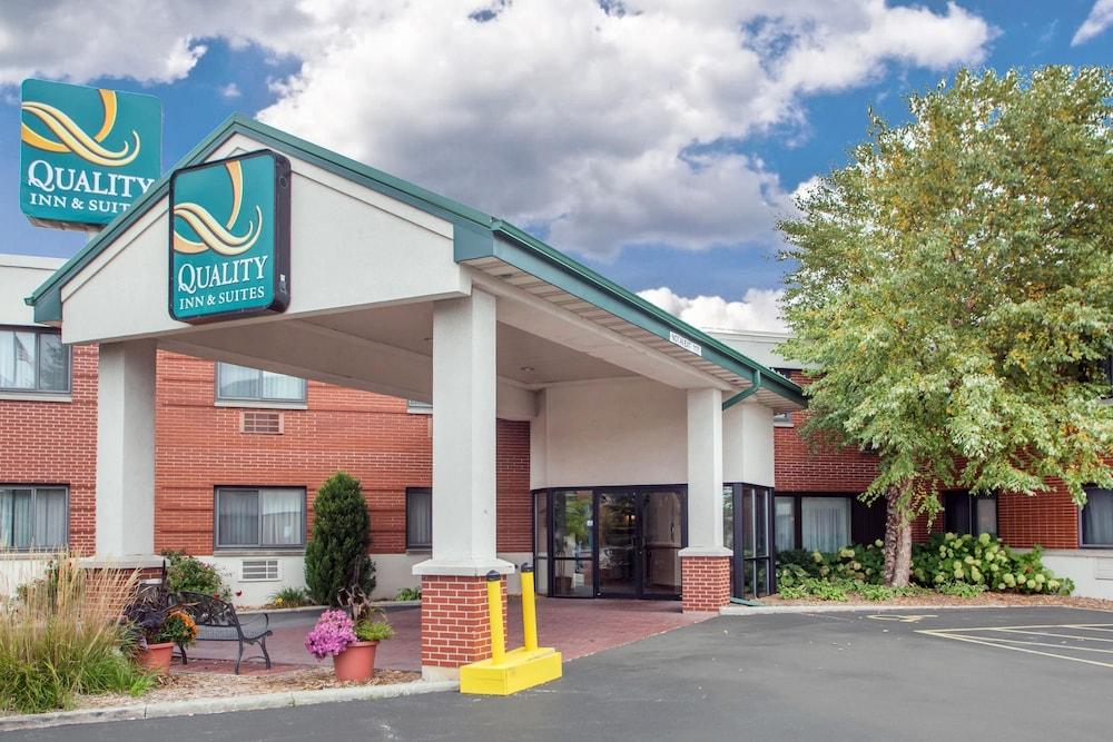 Quality Inn & Suites Downtown Грийн Бей Екстериор снимка