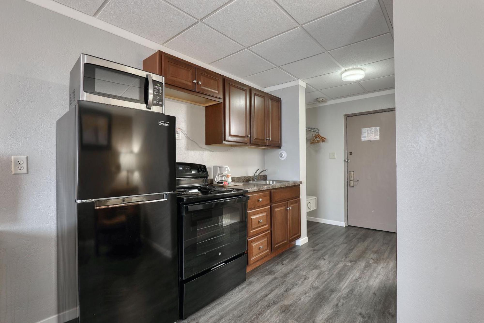 Quality Inn & Suites Downtown Грийн Бей Екстериор снимка